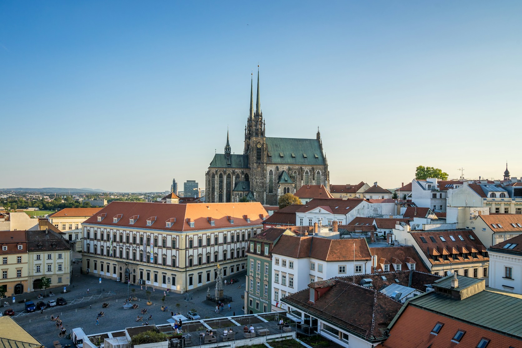 Brünn mit der Kathedrale St. Peter und Paul