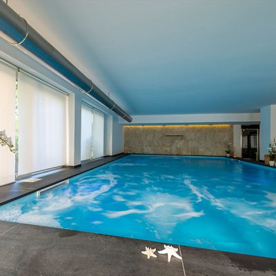 Pool des Zenith Hotels in den Abruzzen